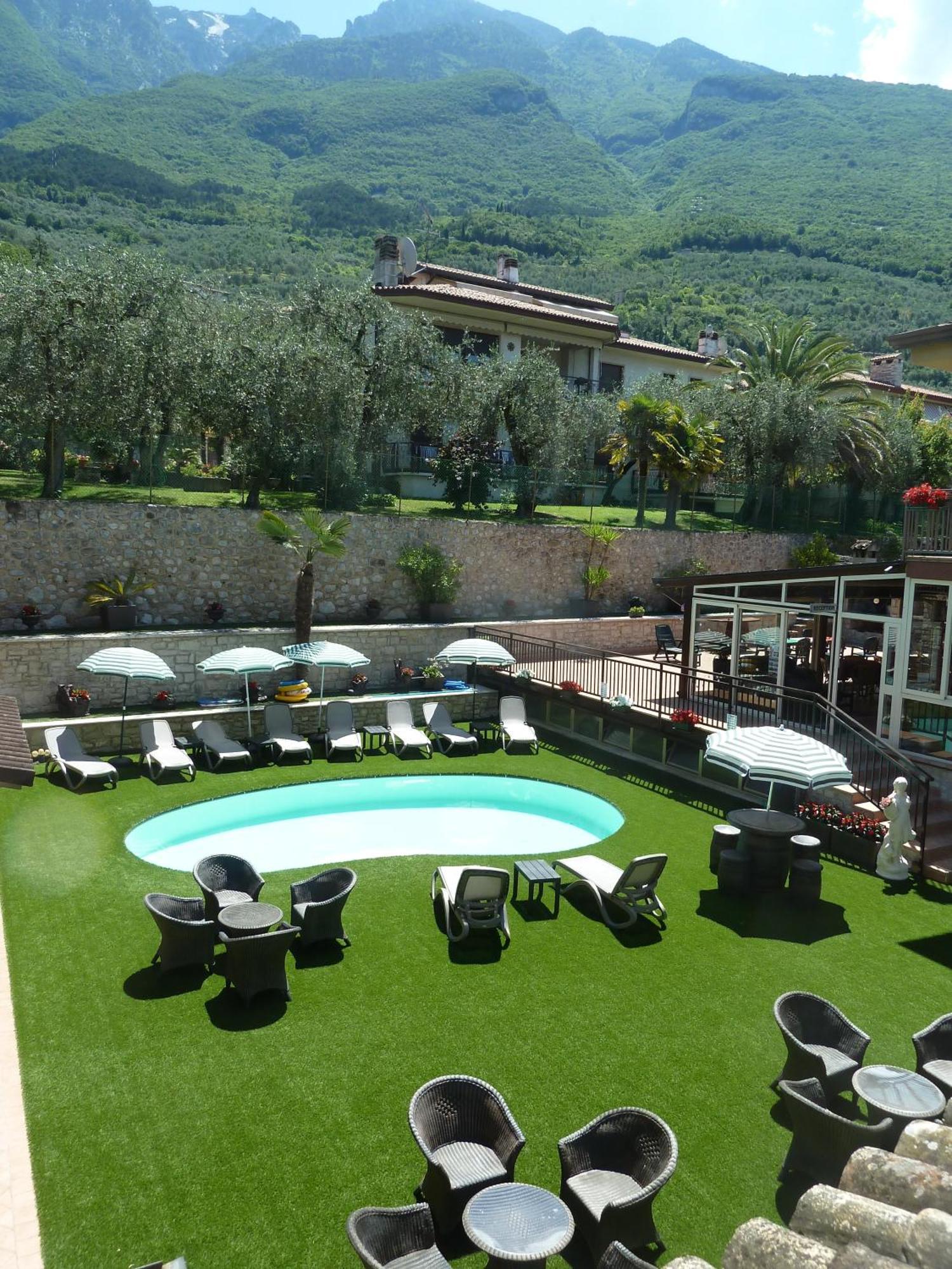 Albergo Casa Este Brenzone Extérieur photo