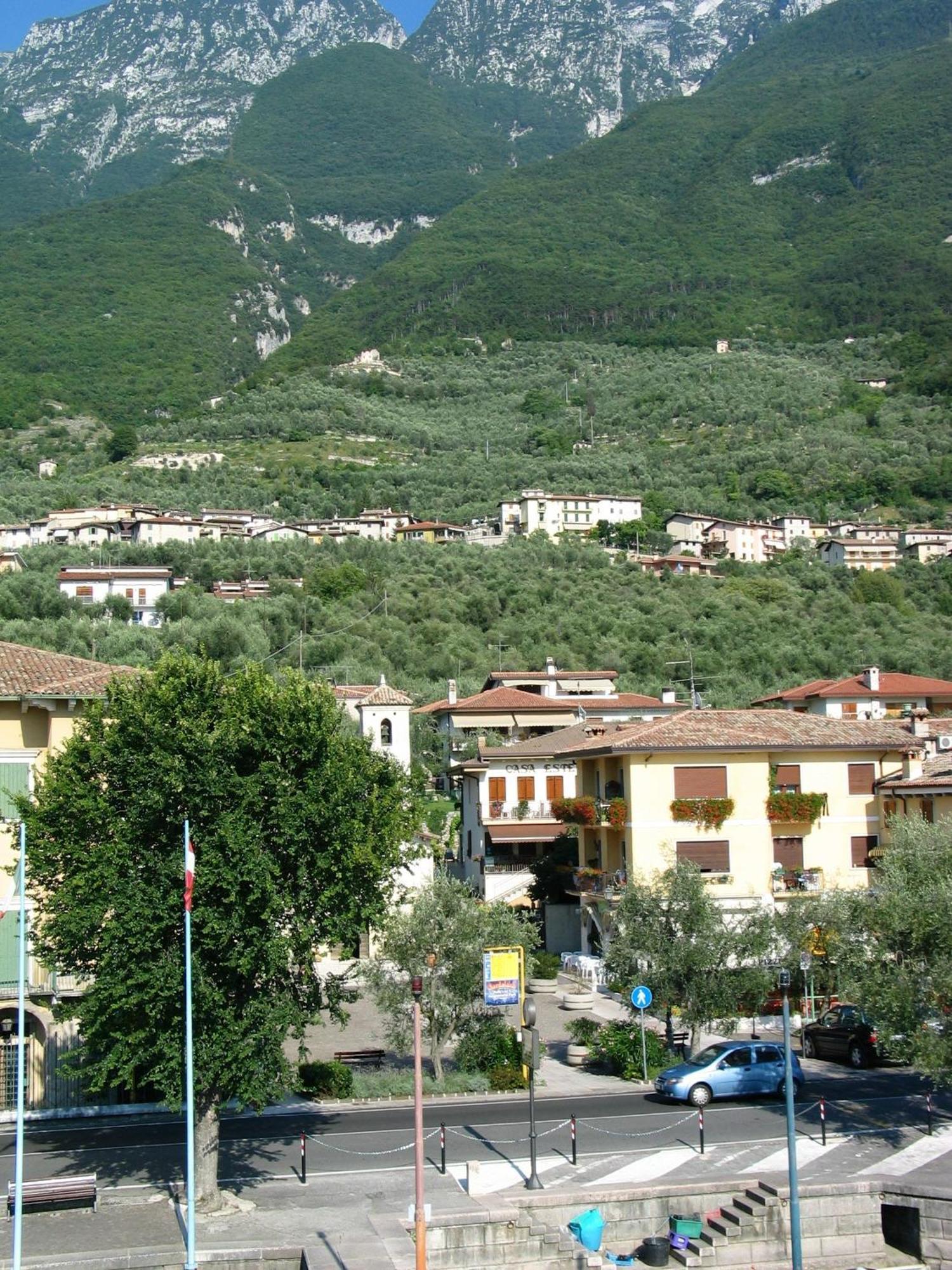 Albergo Casa Este Brenzone Extérieur photo