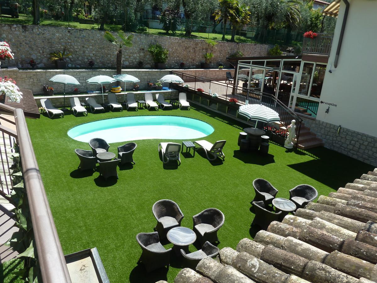 Albergo Casa Este Brenzone Extérieur photo